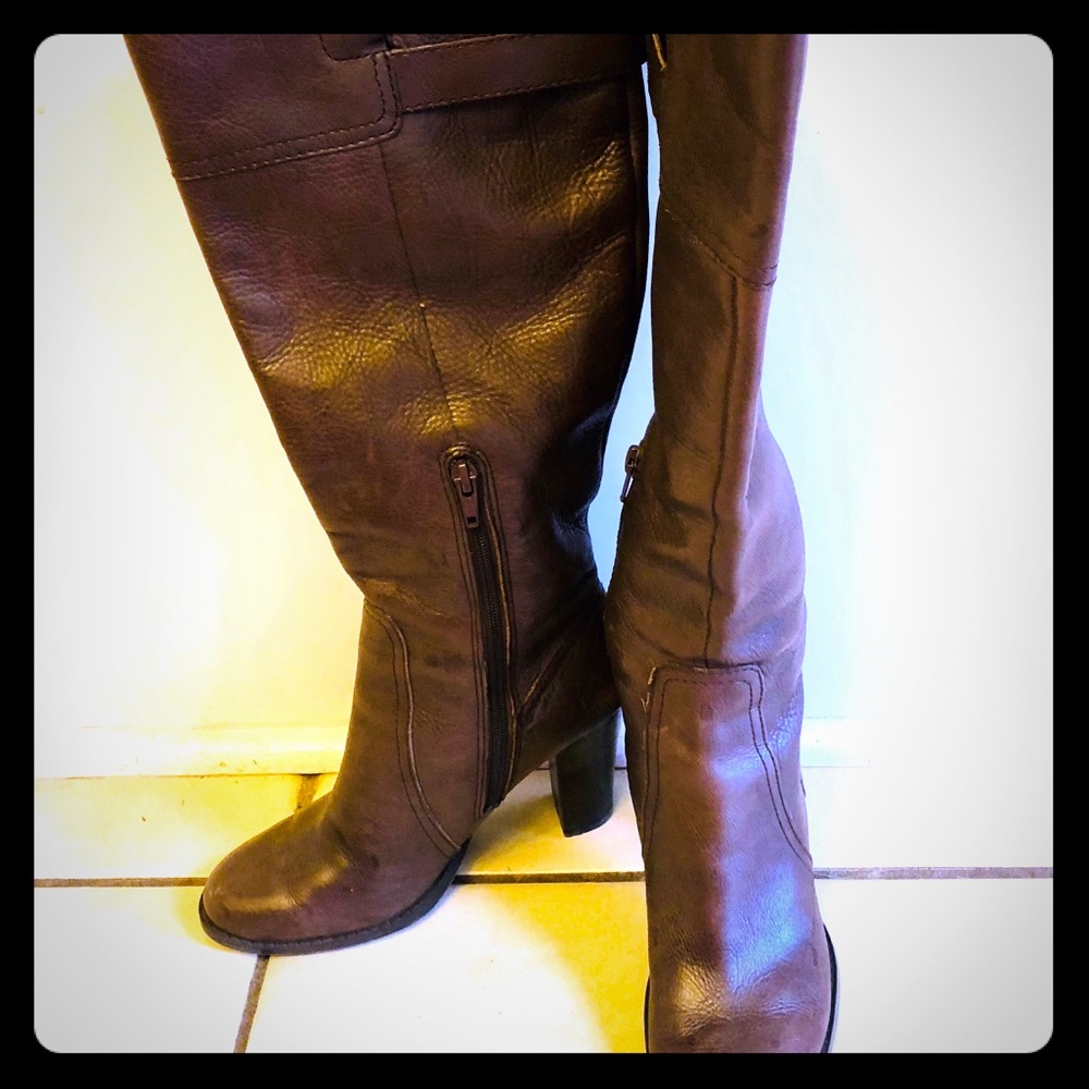 Nine West knee high boots - size 7